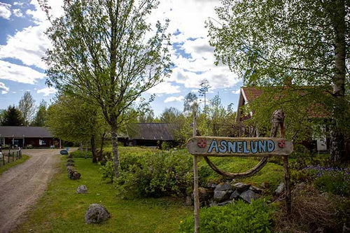 The entrance to the farm where Eva Spångberg